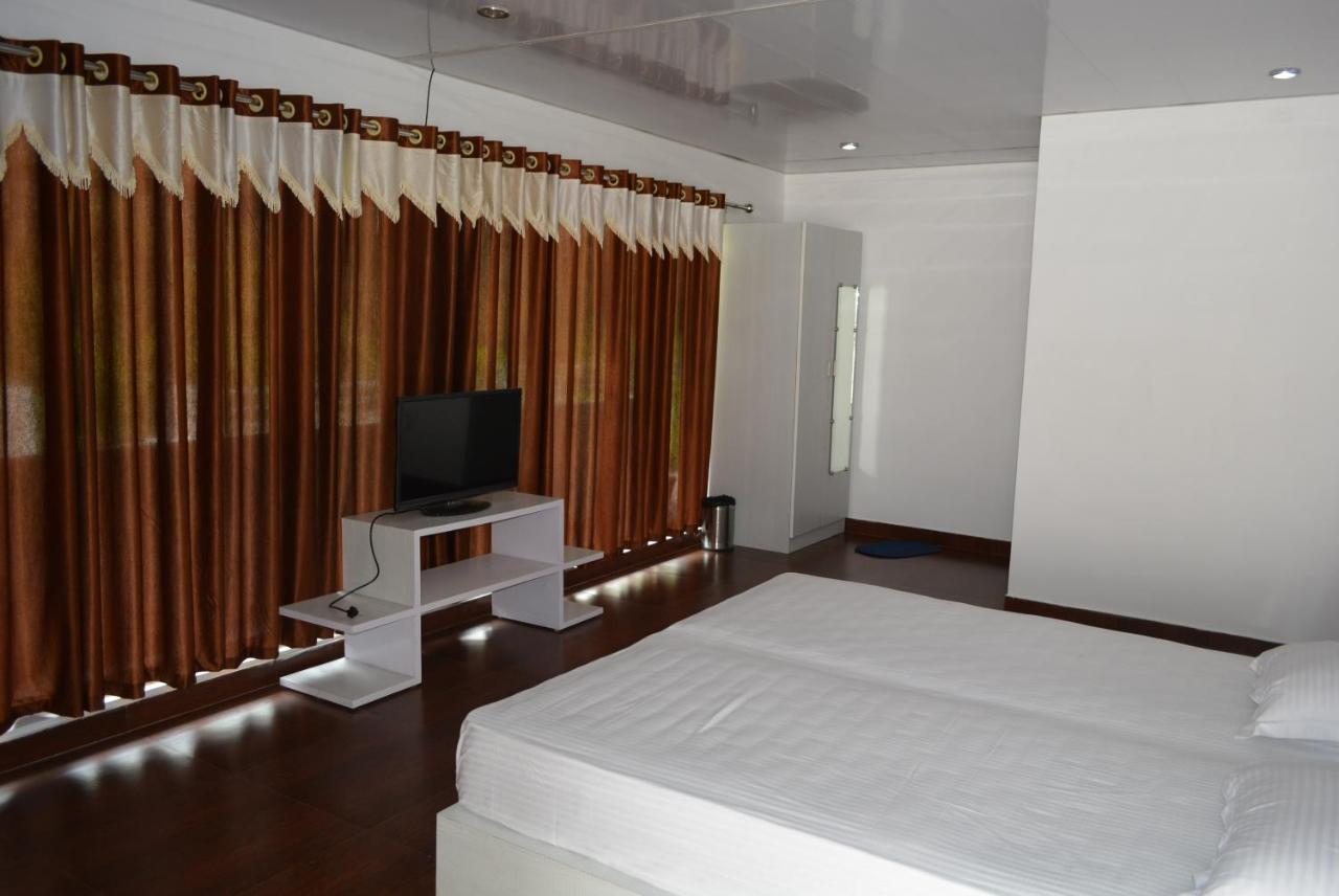 Sb Mount Resort Lansdowne Bagian luar foto