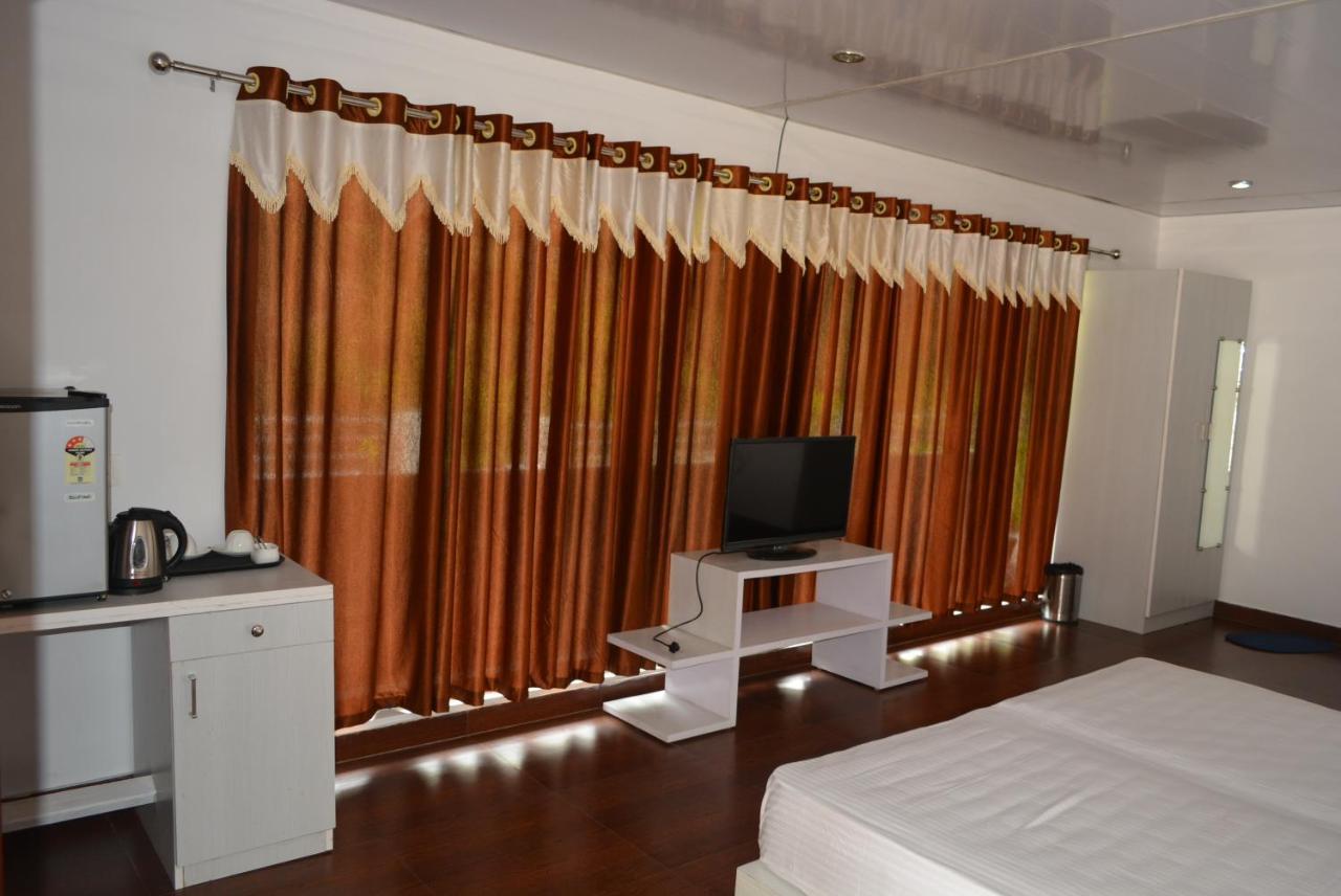 Sb Mount Resort Lansdowne Bagian luar foto