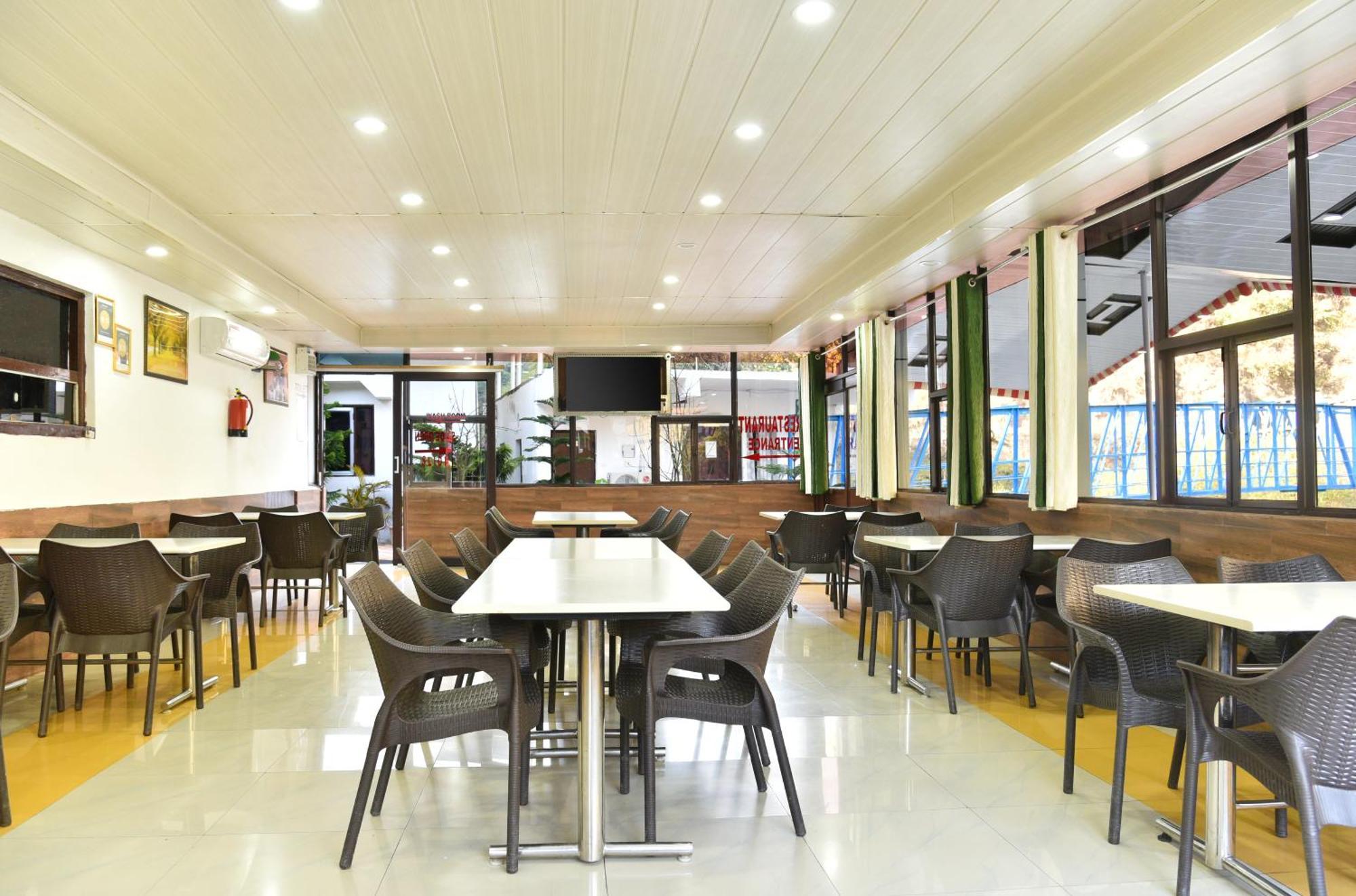 Sb Mount Resort Lansdowne Bagian luar foto
